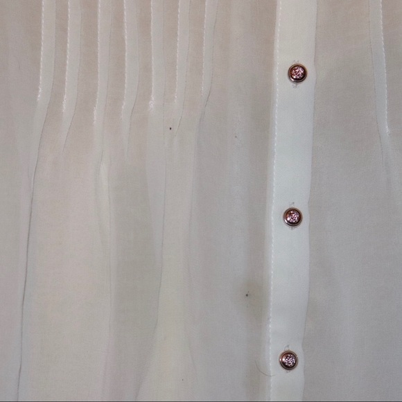 3/25$ Off white blouse - Picture 3 of 3